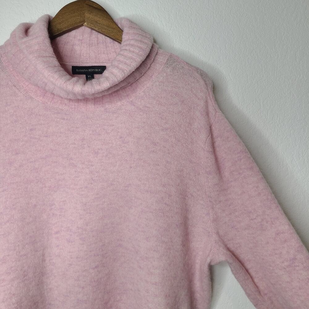 Banana Republic Pink Turtleneck Sweater XL